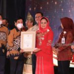 Bupati Winarti Raih STBM Award Tahun 2022