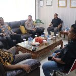 Perkuat Sinergitas Antar CJS Jelang Pemilu 2024, AKBP James Sambangi Kantor Kejaksaan.