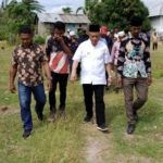 Ketua PDM Kabupaten Buru Terima Hibah Lahan Untuk Pembangunan SMK.